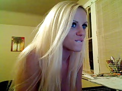 hot chick on webcam 4