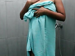 My Pussy Rub In Bath Towel