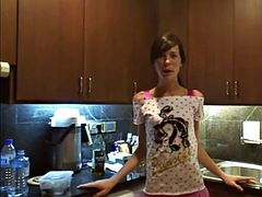 Sweet BrookeSky fingering in the kitchen